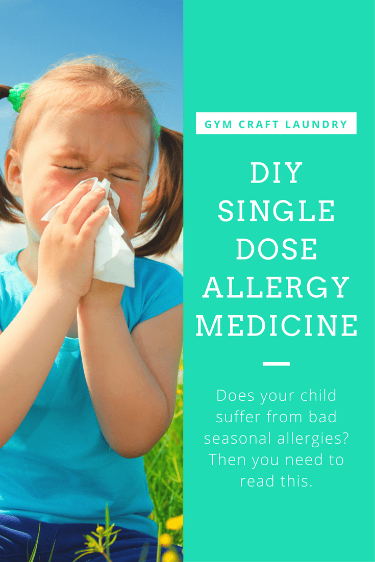 DIY Single Dose Benedryl packs to put in your purse. Spring can wreak havoc on allergies but single dose packs of allergy medication are expensive! 