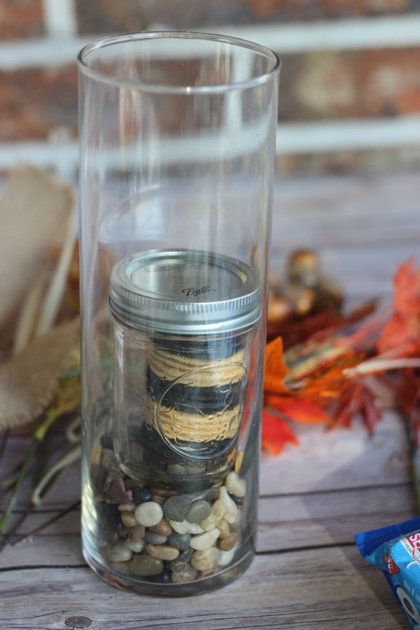 OREO Thins in the vase