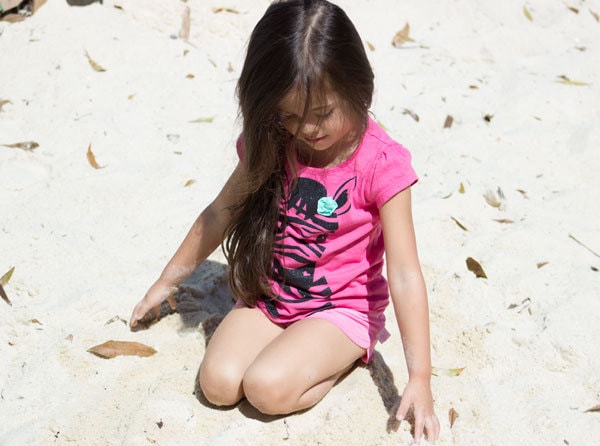 Playing-in-Florida-Park-Sand-