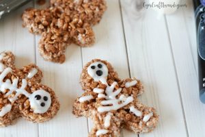 Skeleton Rice Krispy Treats for Halloween