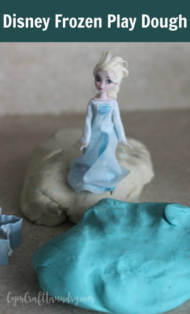 Disney Frozen play dough fun 