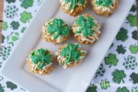 Saint patty's day cheerio balls