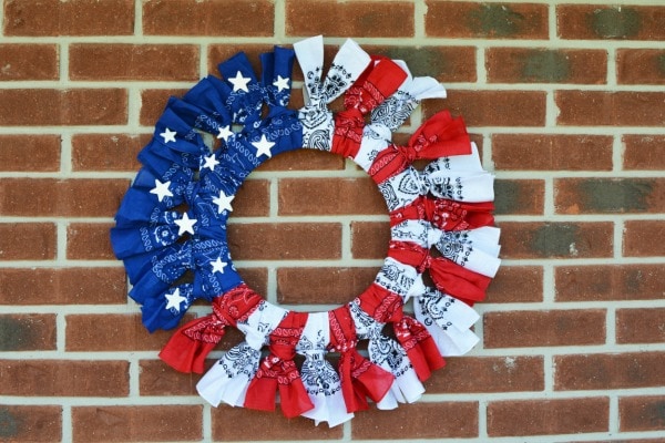 easy bandanna wreath american flag